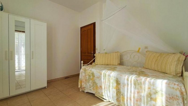 Vamos MIT VIDEO: Kreta, Vamos: Einstöckige Villa mit zwei Schlafzimmern, Gemeinschaftspool und privatem Garten Haus kaufen